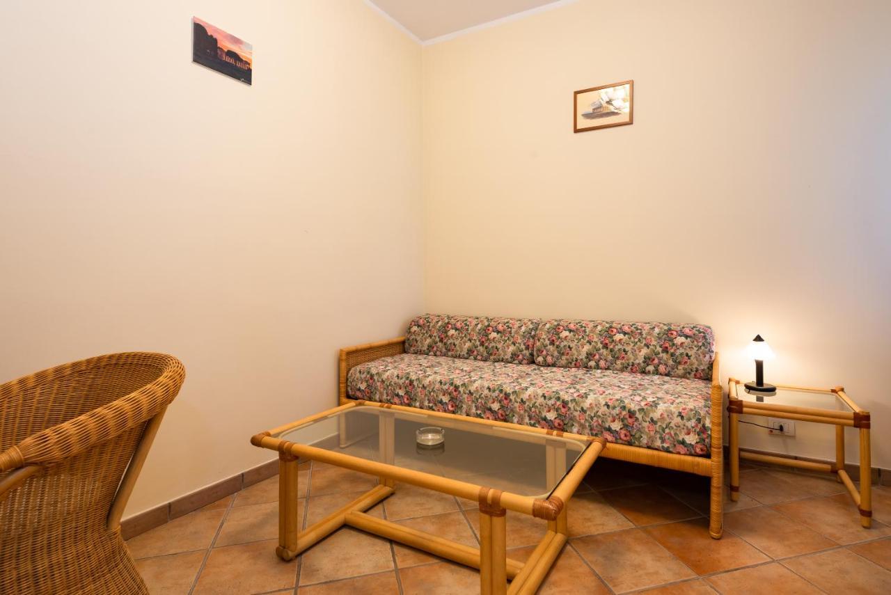 Hotel Il Ceppo Agropoli Exterior photo