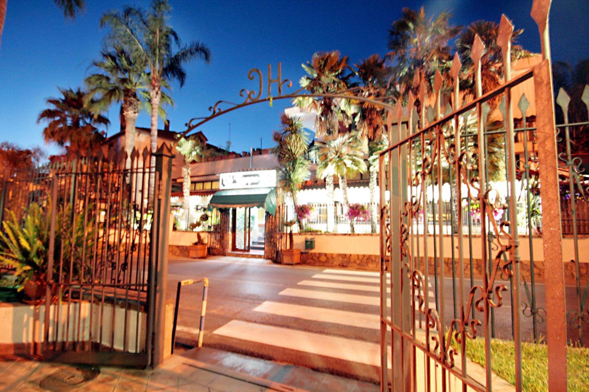 Hotel Il Ceppo Agropoli Exterior photo