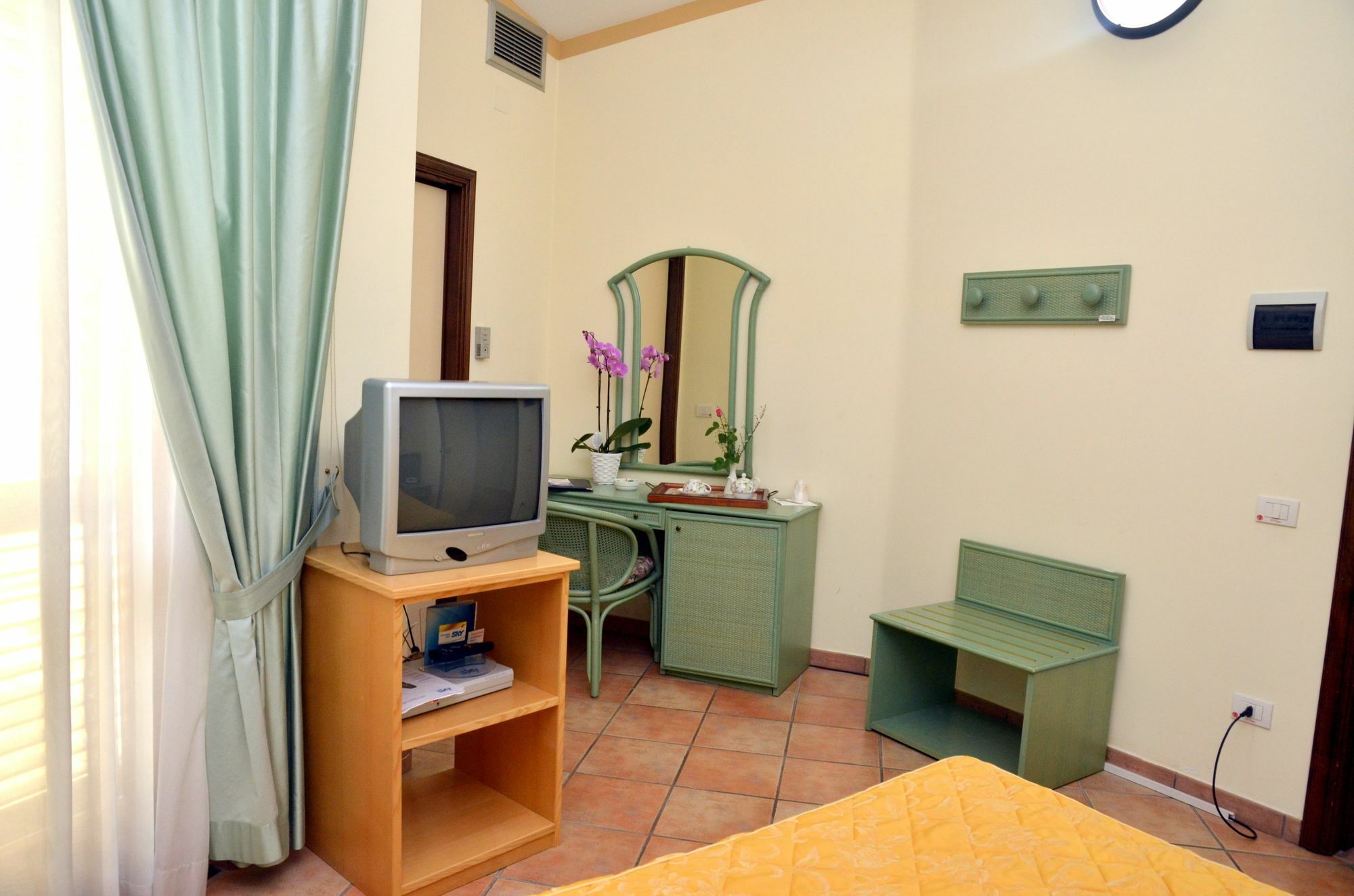Hotel Il Ceppo Agropoli Exterior photo